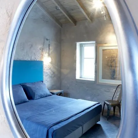 וילה To Throni *