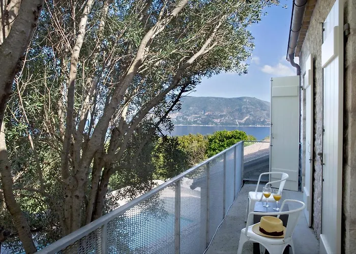 To Throni * Tselendata